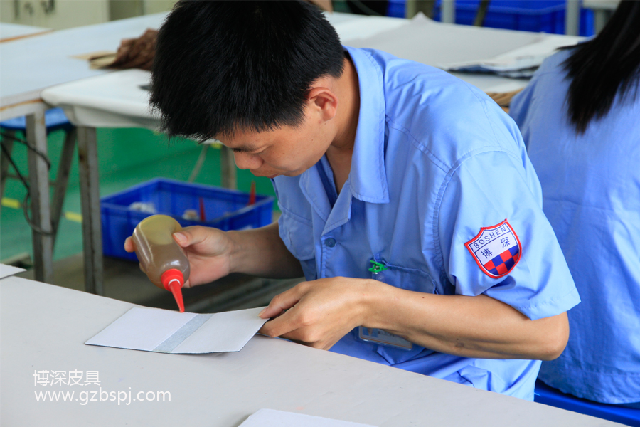 包包生產(chǎn)廠家博深皮具